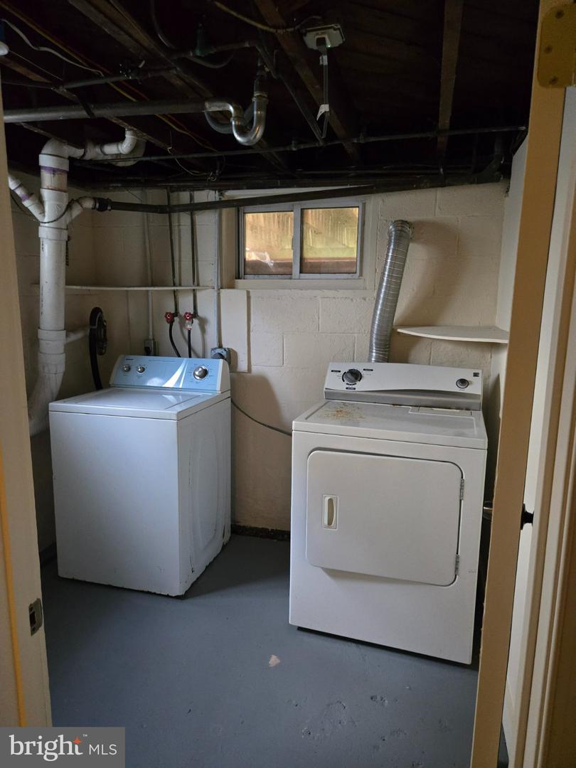 14 Hillman Ave Property Photo 14