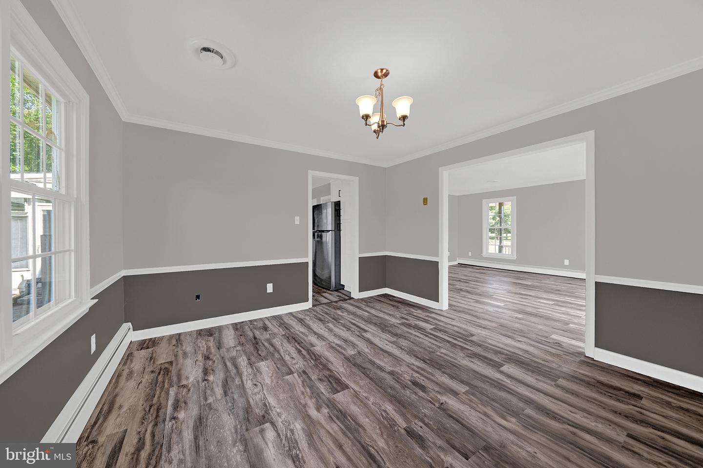 1575 Reed Rd Property Photo 16
