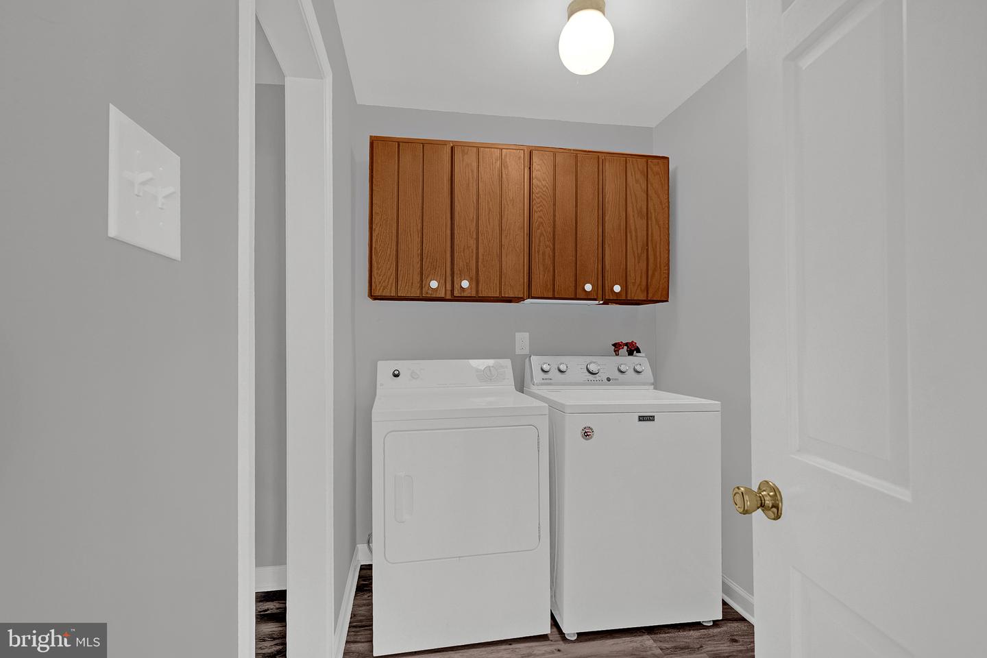 1575 Reed Rd Property Photo 18