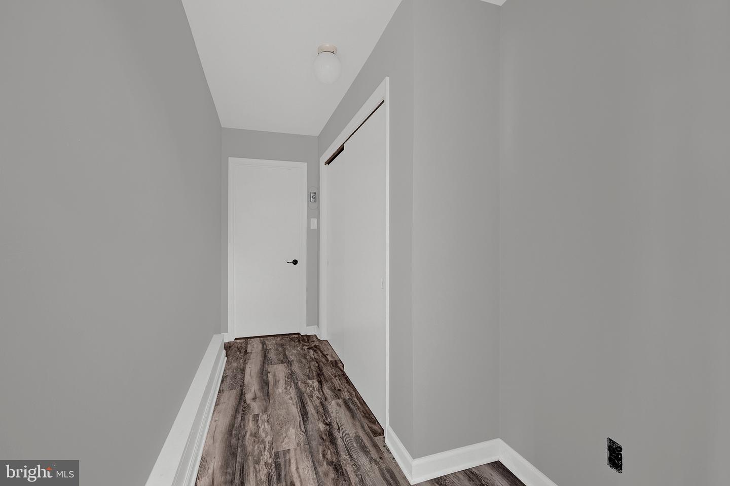 1575 Reed Rd Property Photo 19
