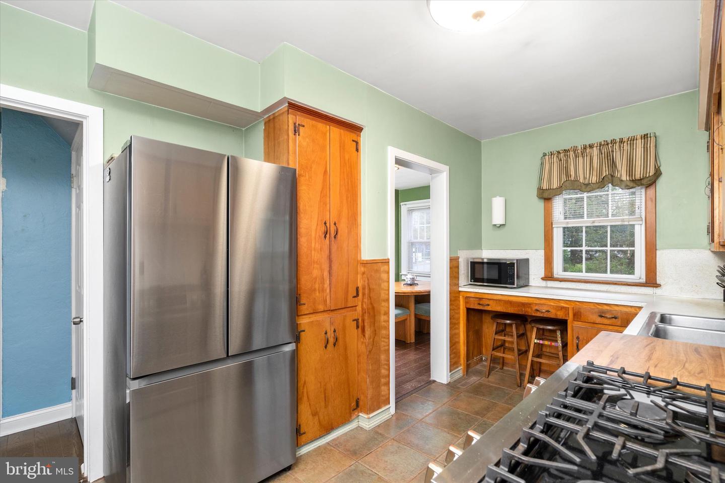 2734 Quakerbridge Rd Property Photo 10