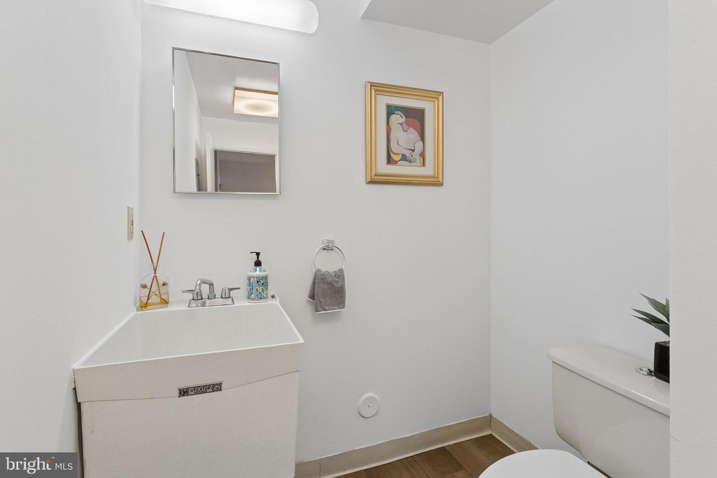 117 William Paterson Ct Property Photo 14