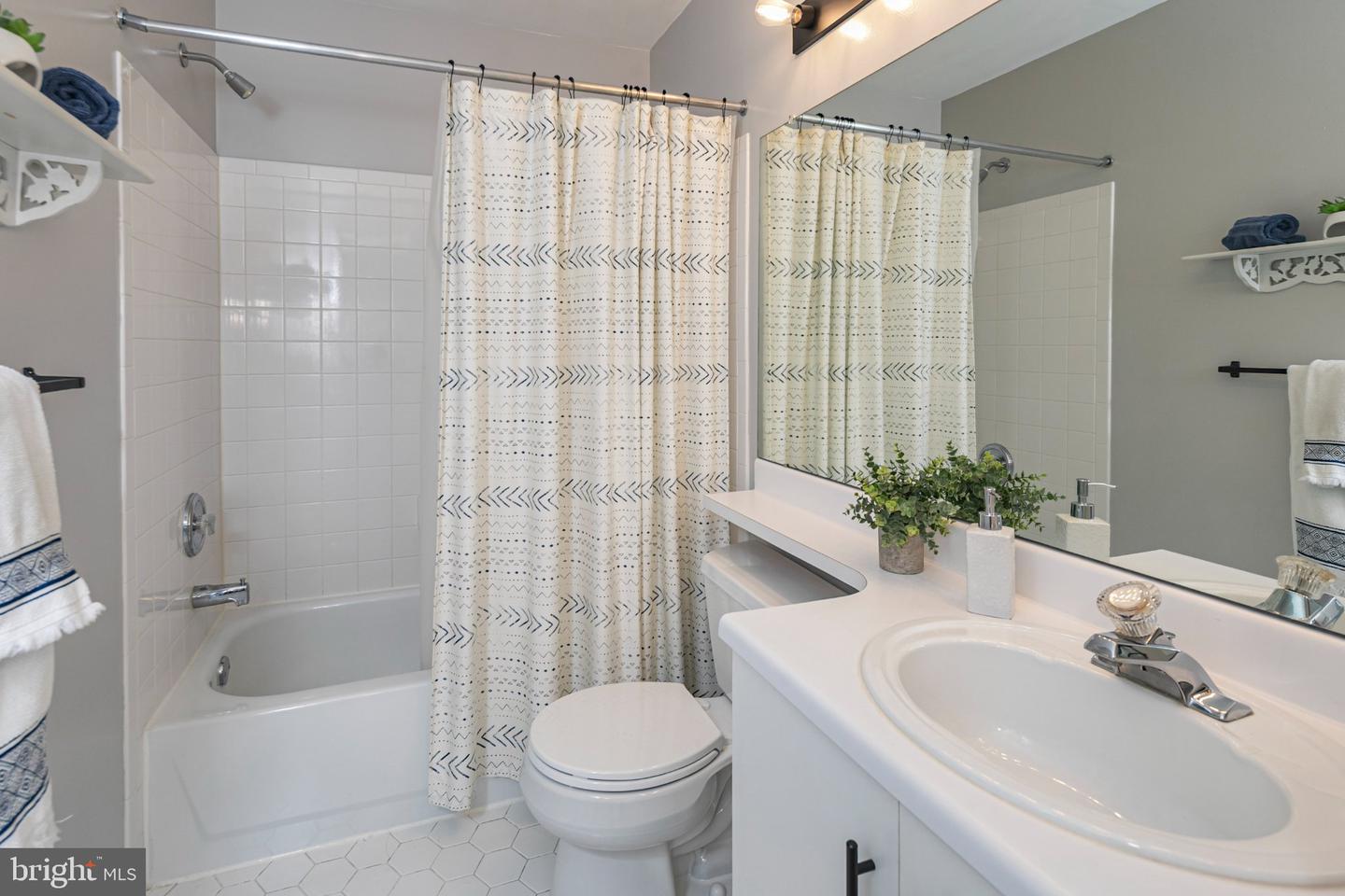 1 Howe Ct Property Photo 29
