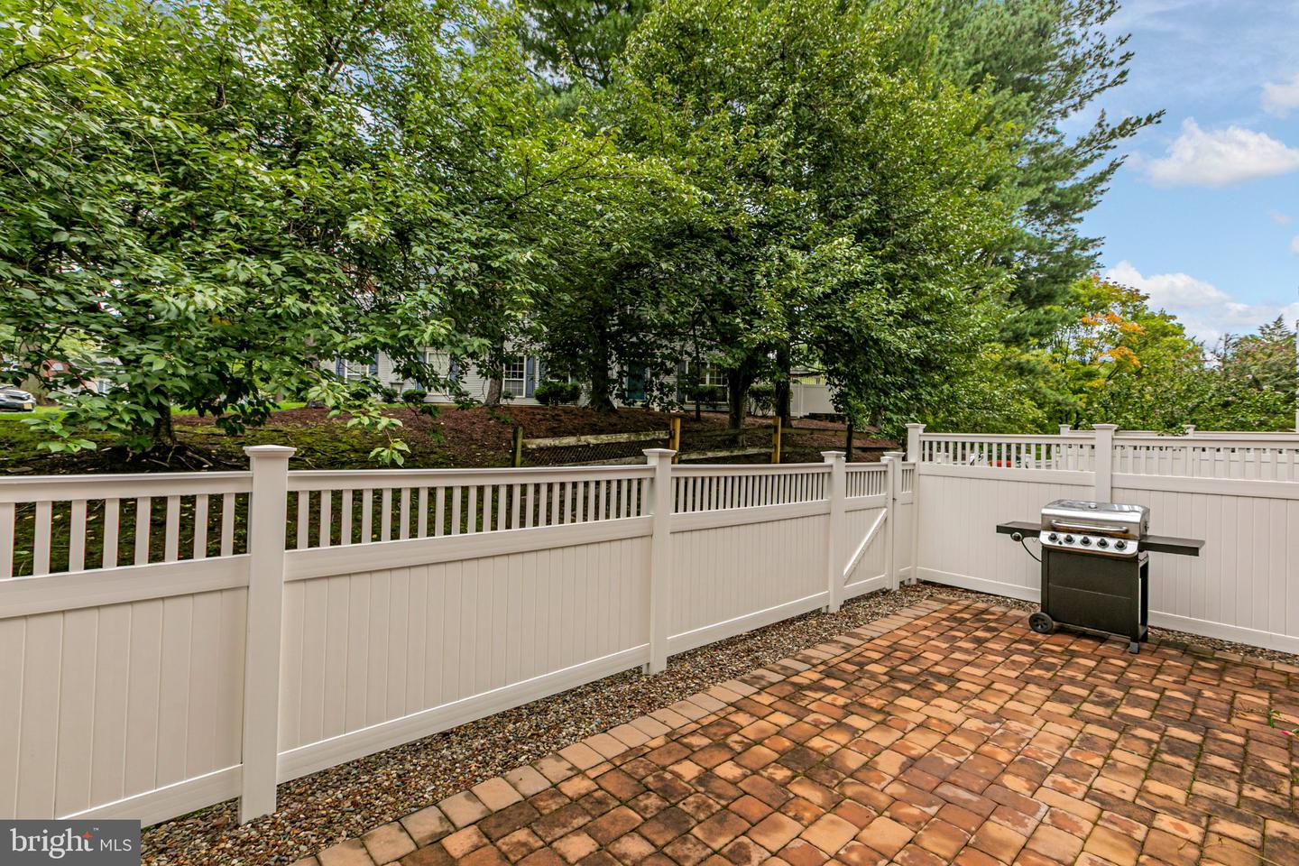 1 Howe Ct Property Photo 32