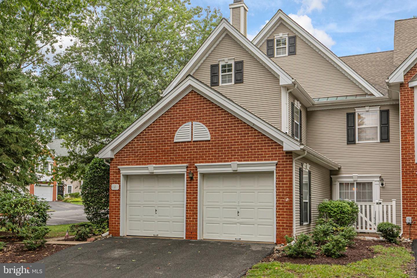 1 Howe Ct Property Photo 33