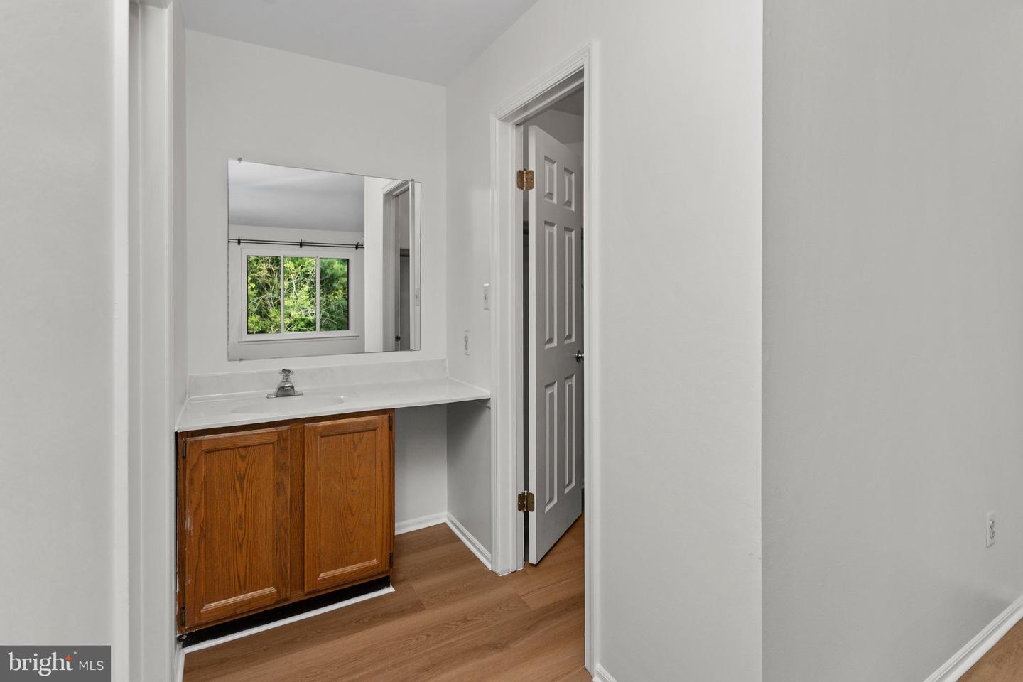 36 Gena Ct Property Photo 15
