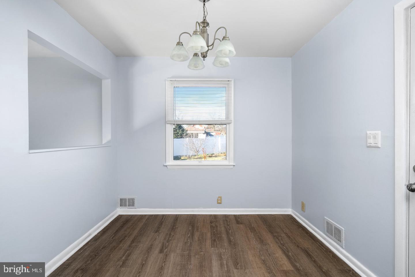 4312 Nottingham Way Property Photo 7