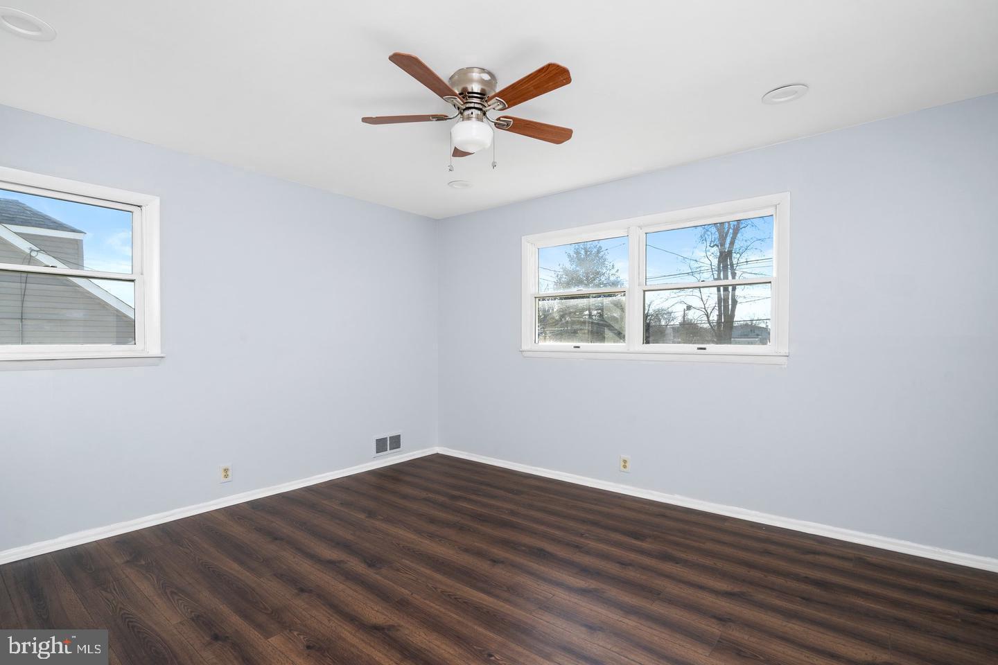 4312 Nottingham Way Property Photo 16