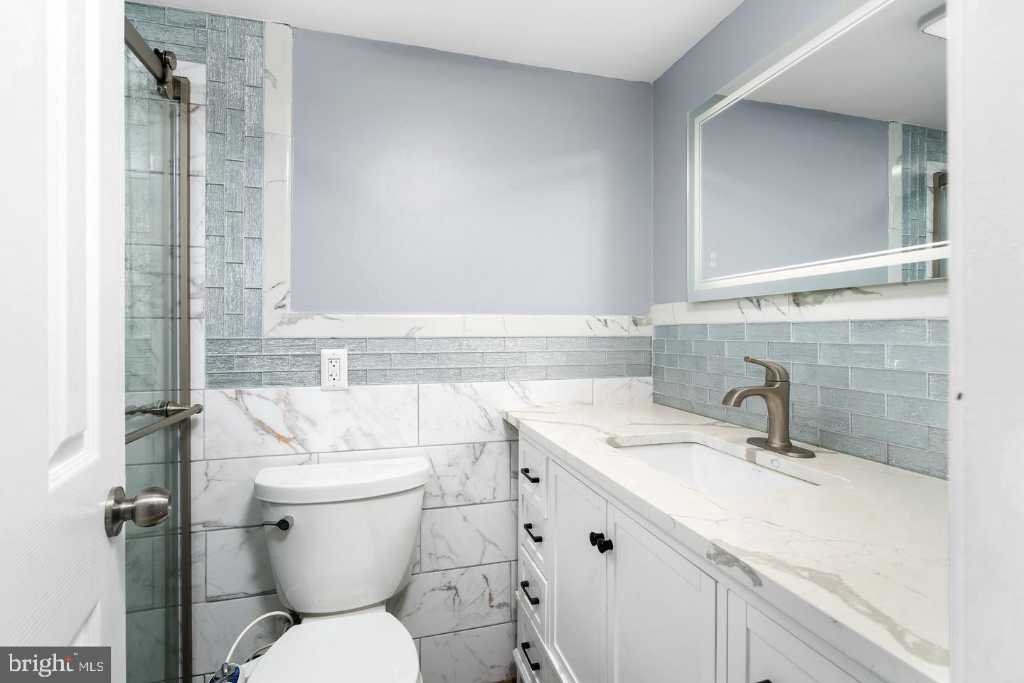 4312 Nottingham Way Property Photo 17