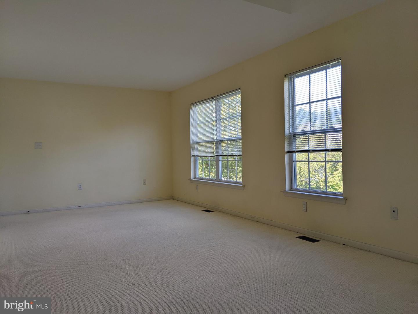 252 Brinley Dr Property Photo 14