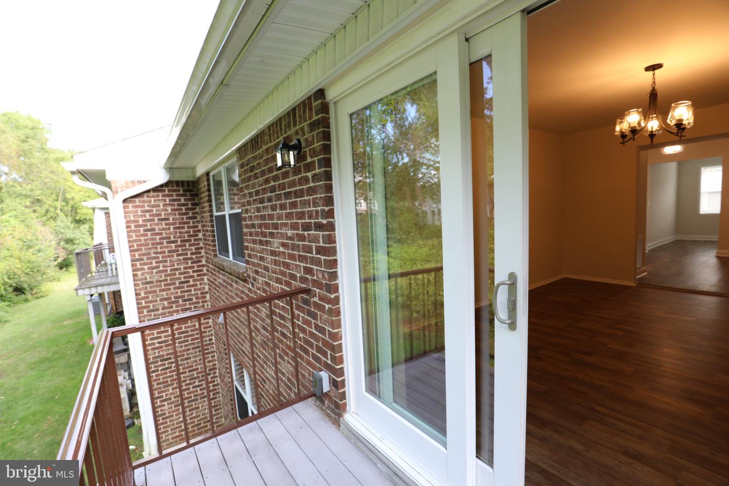 1405 Silver Ct Property Photo 9