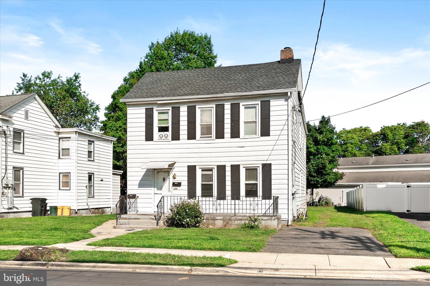266 Main St #apt. A Property Photo 1