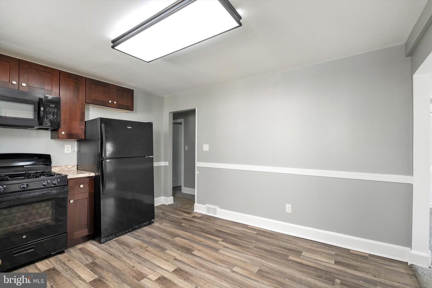 266 Main St #apt. A Property Photo 10