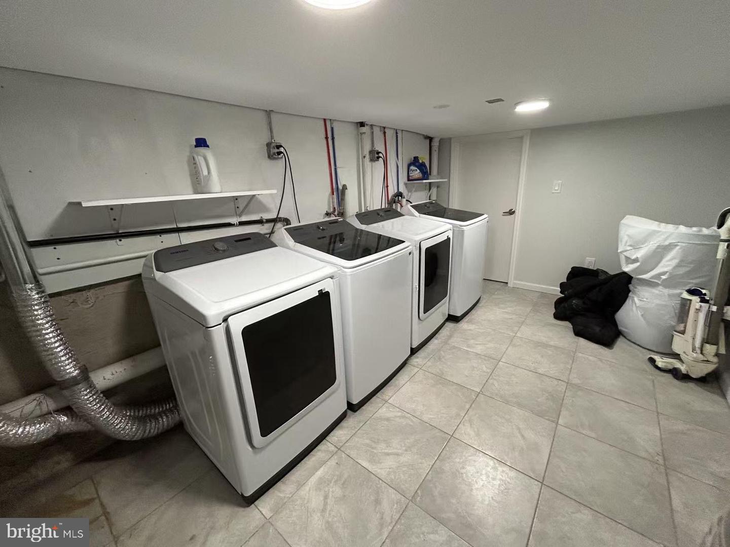 192 Woodland Ave #a Property Photo 16