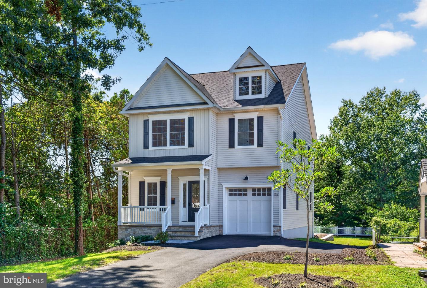 2a Voorhees Ave Property Photo 1
