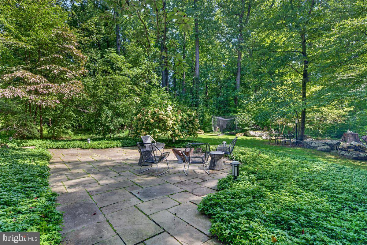 24 White Oak Dr Property Photo 34