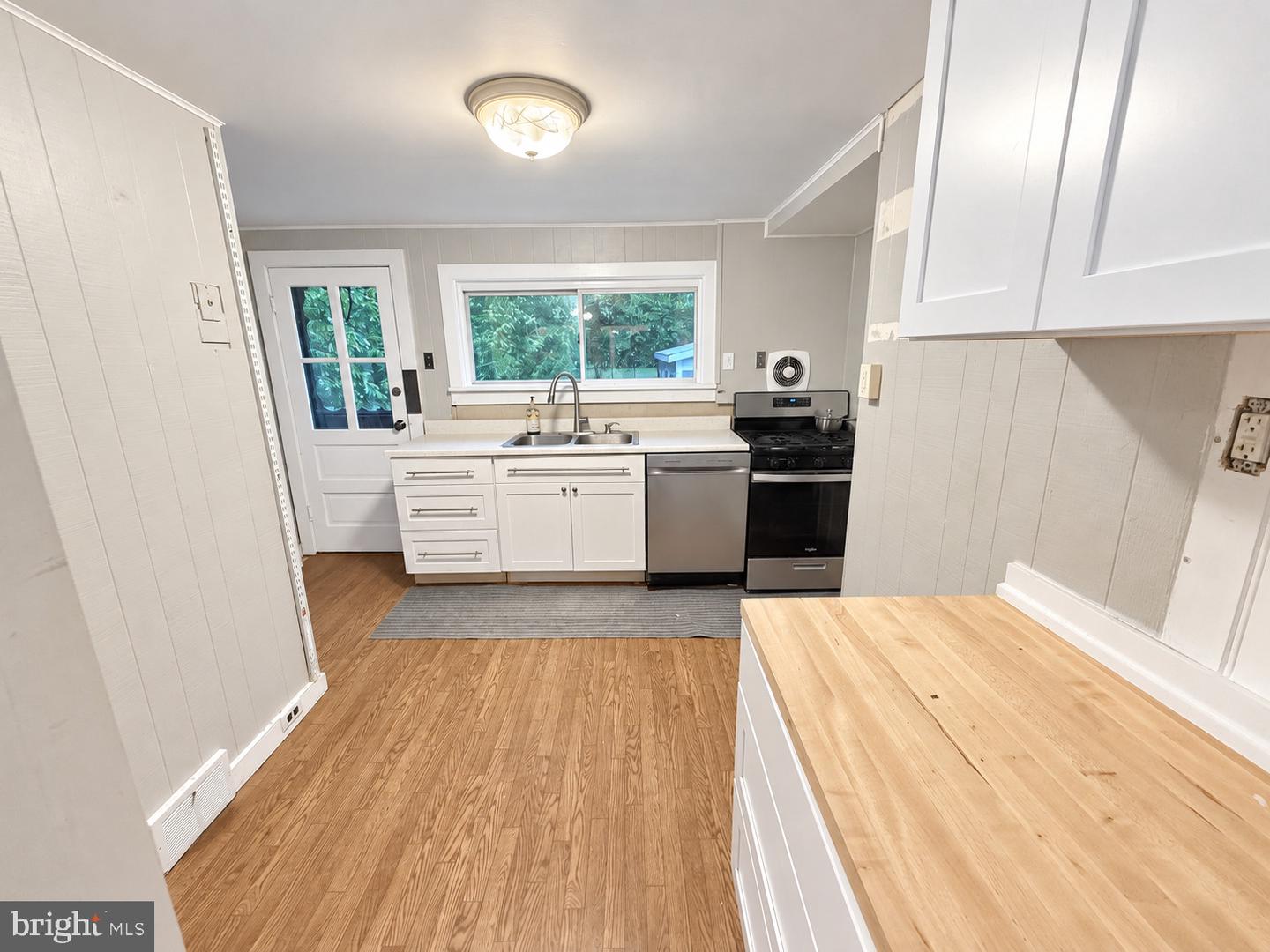 22 Brenwal Ave Property Photo 30