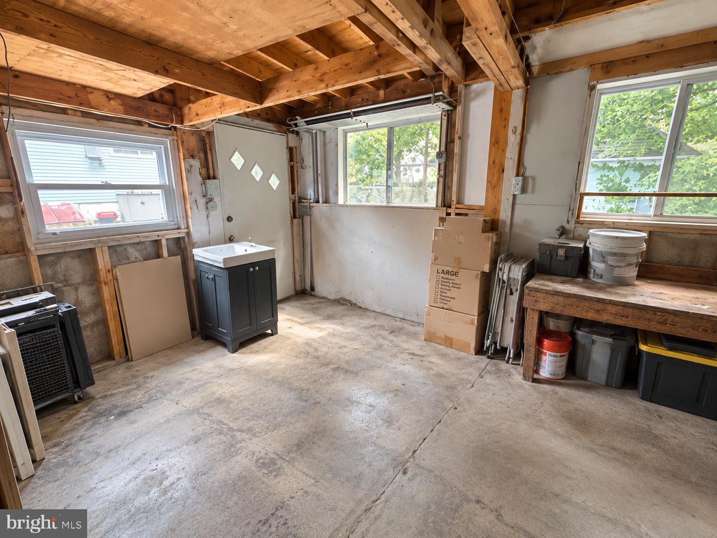 22 Brenwal Ave Property Photo 39