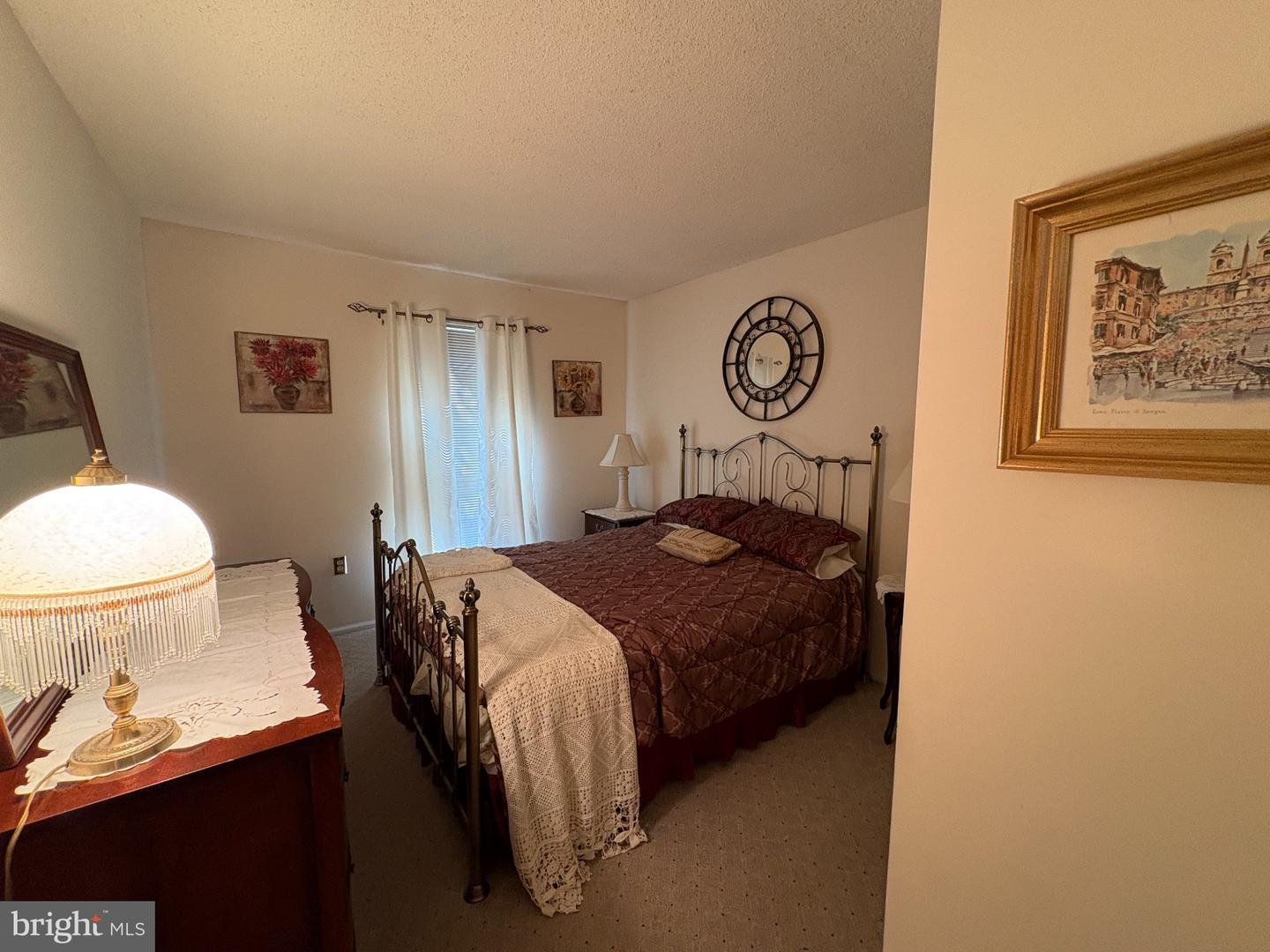 32 Versailles Ct Property Photo 6