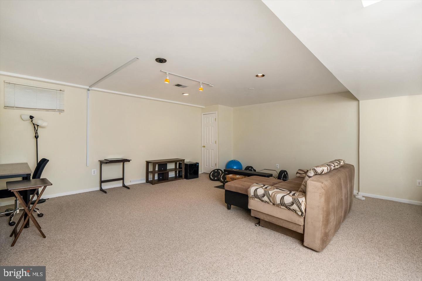 139 Coburn Rd Property Photo 29