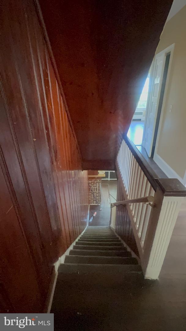 1509 W State St Property Photo 3