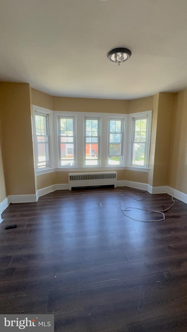 1509 W State St Property Photo 6