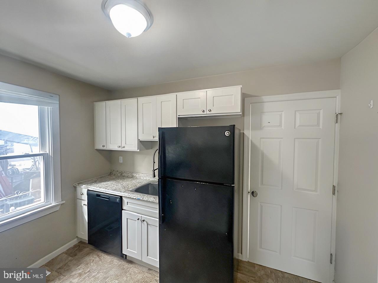 24 Keswick Ave Property Photo 11