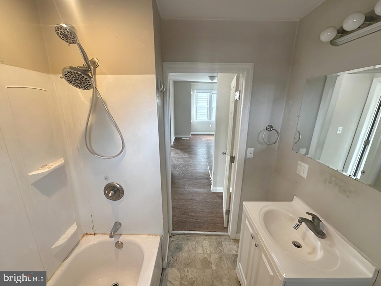 24 Keswick Ave Property Photo 18