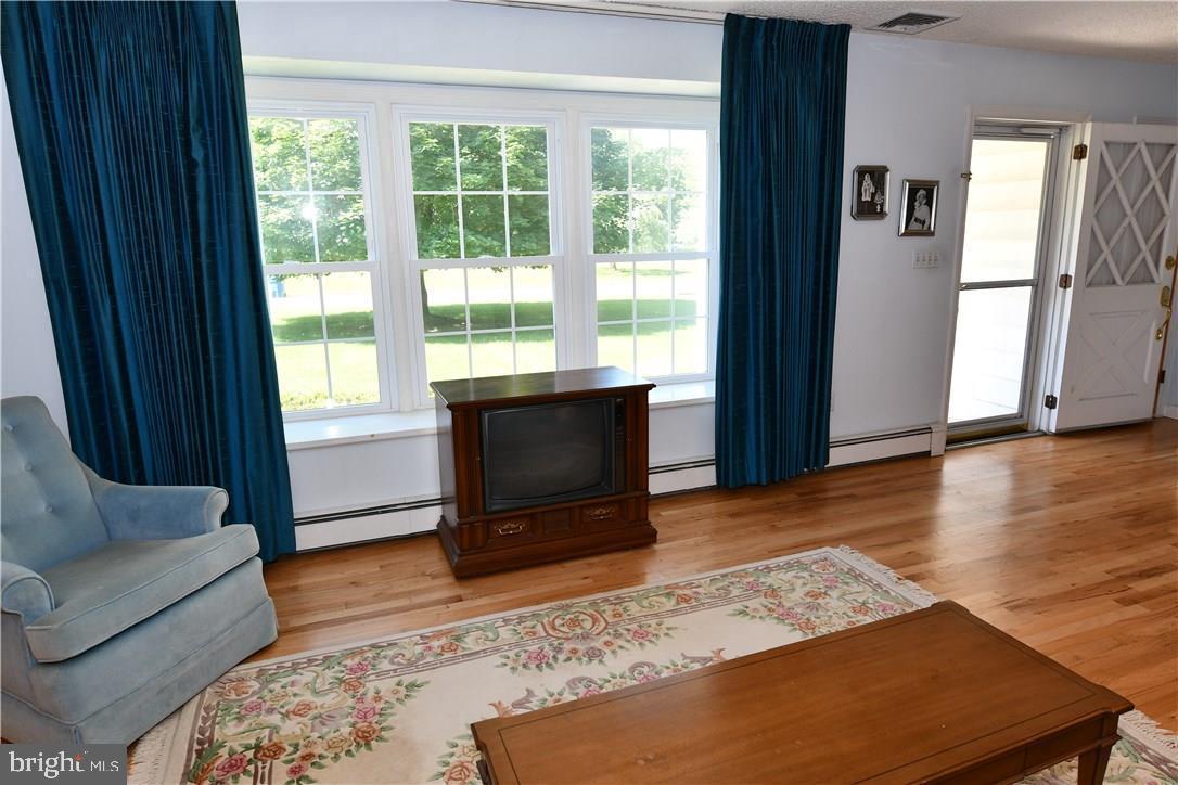 26 Morningside Dr Property Photo 11