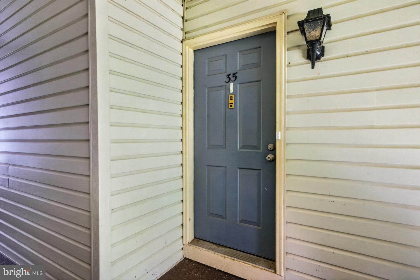 35 Kite Ct Property Photo 2