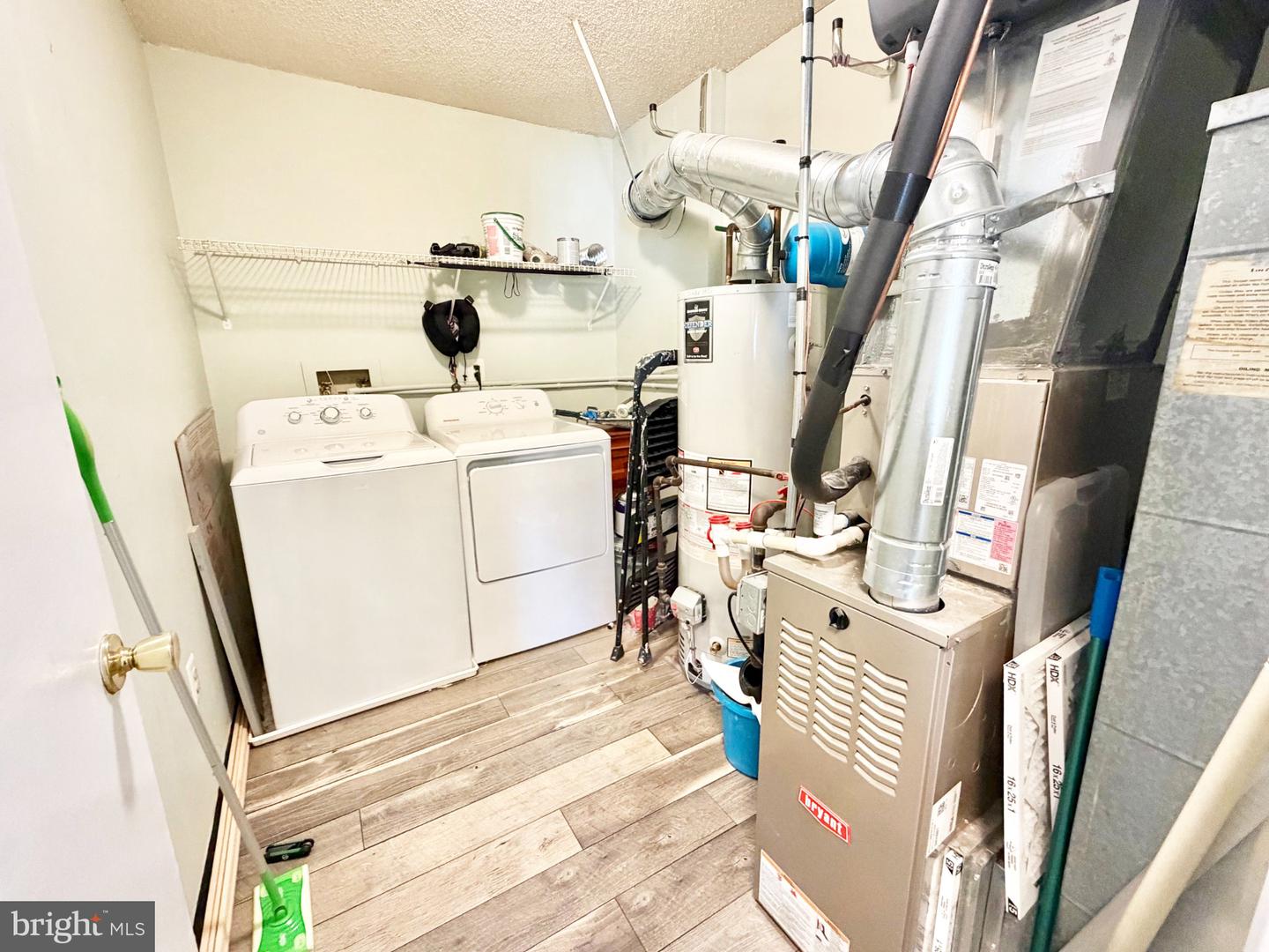 21 Joyner Ct Property Photo 14