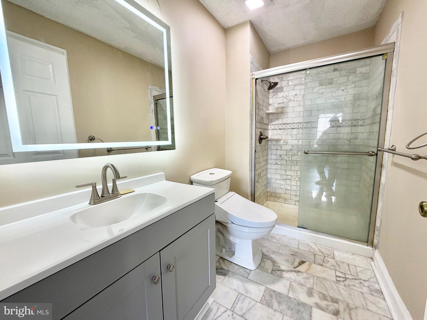 21 Joyner Ct Property Photo 17