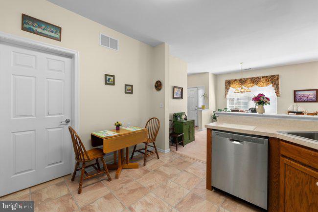 115 Josiah Ln Property Photo 10
