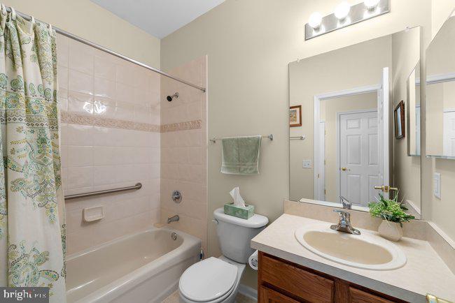 115 Josiah Ln Property Photo 17