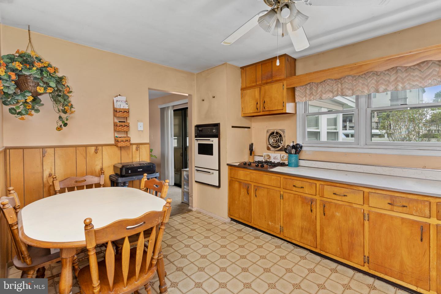 28 Dan Rd Property Photo 12