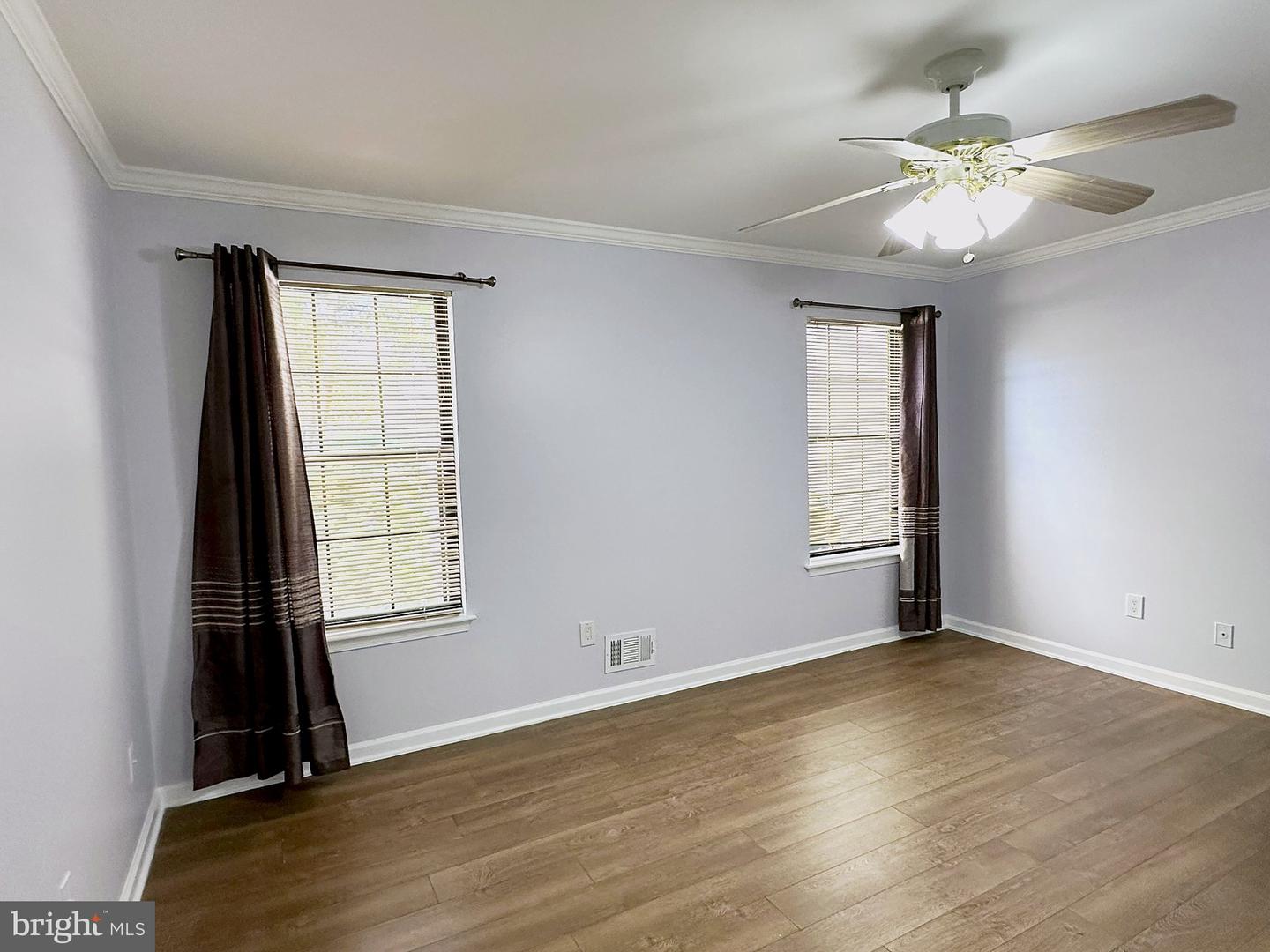 142 Tynemouth Ct Property Photo 22