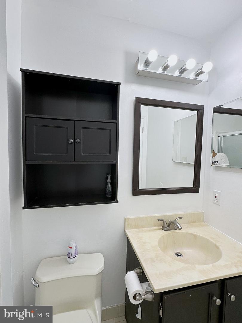 142 Tynemouth Ct Property Photo 23