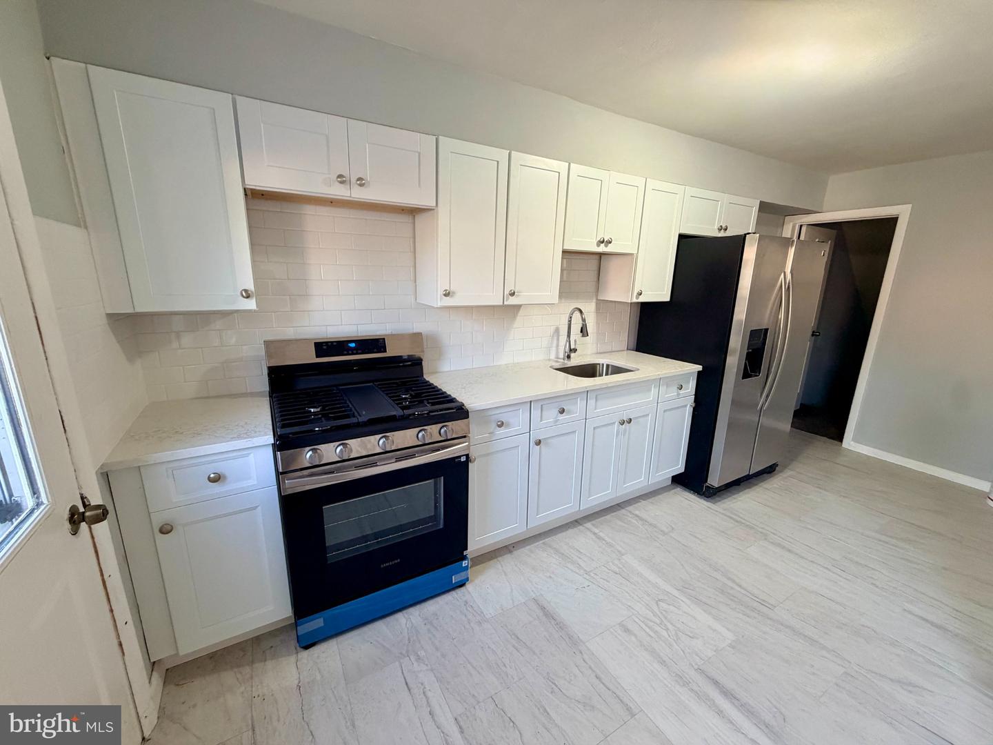 238 S Walter Ave Property Photo 4