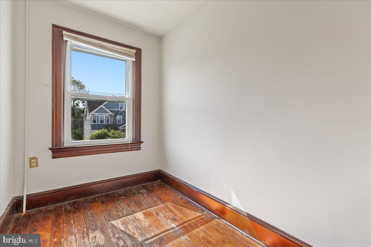 60 Wiggins St Property Photo 10