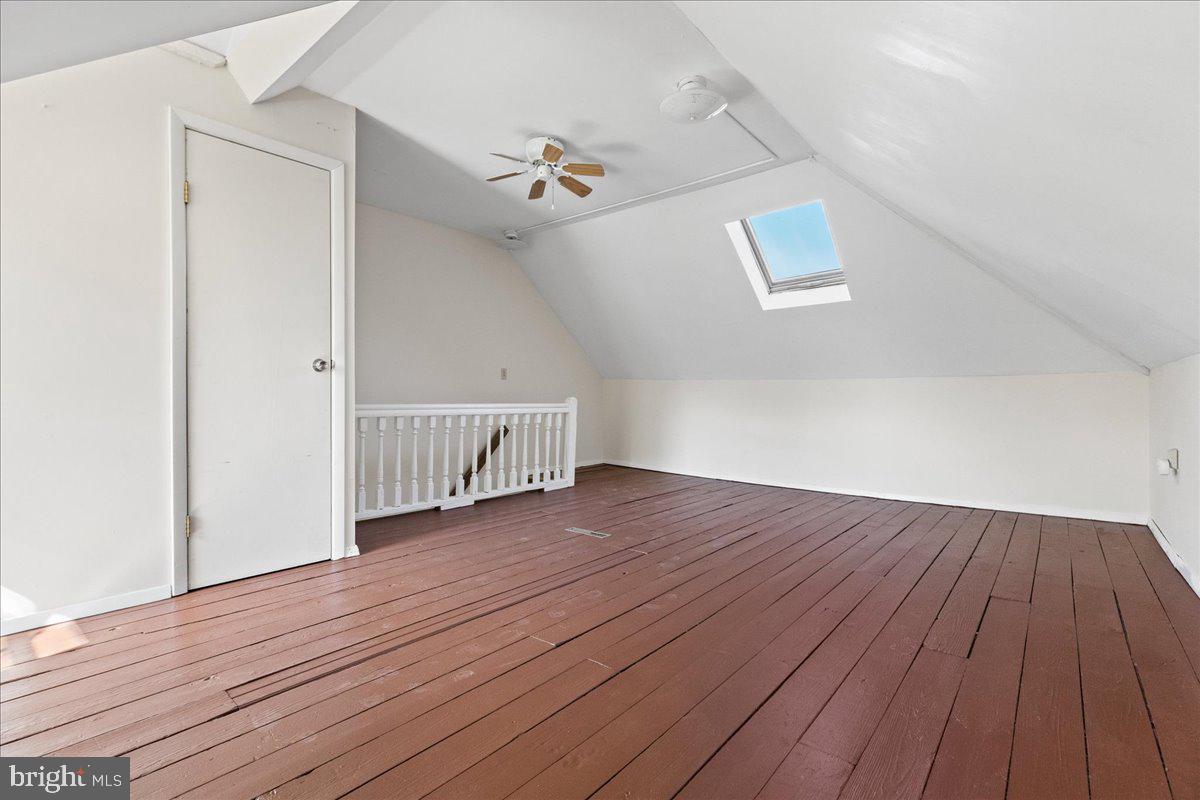 60 Wiggins St Property Photo 16