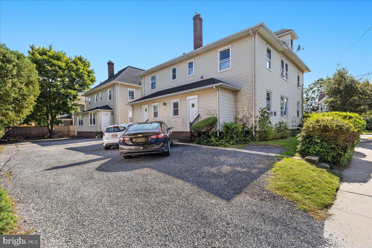 60 Wiggins St Property Photo 19