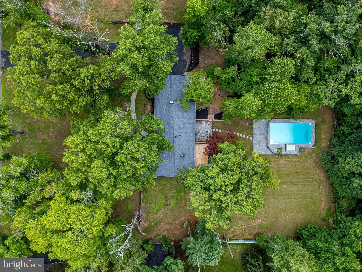 3 Honey Brook Dr Property Photo 1