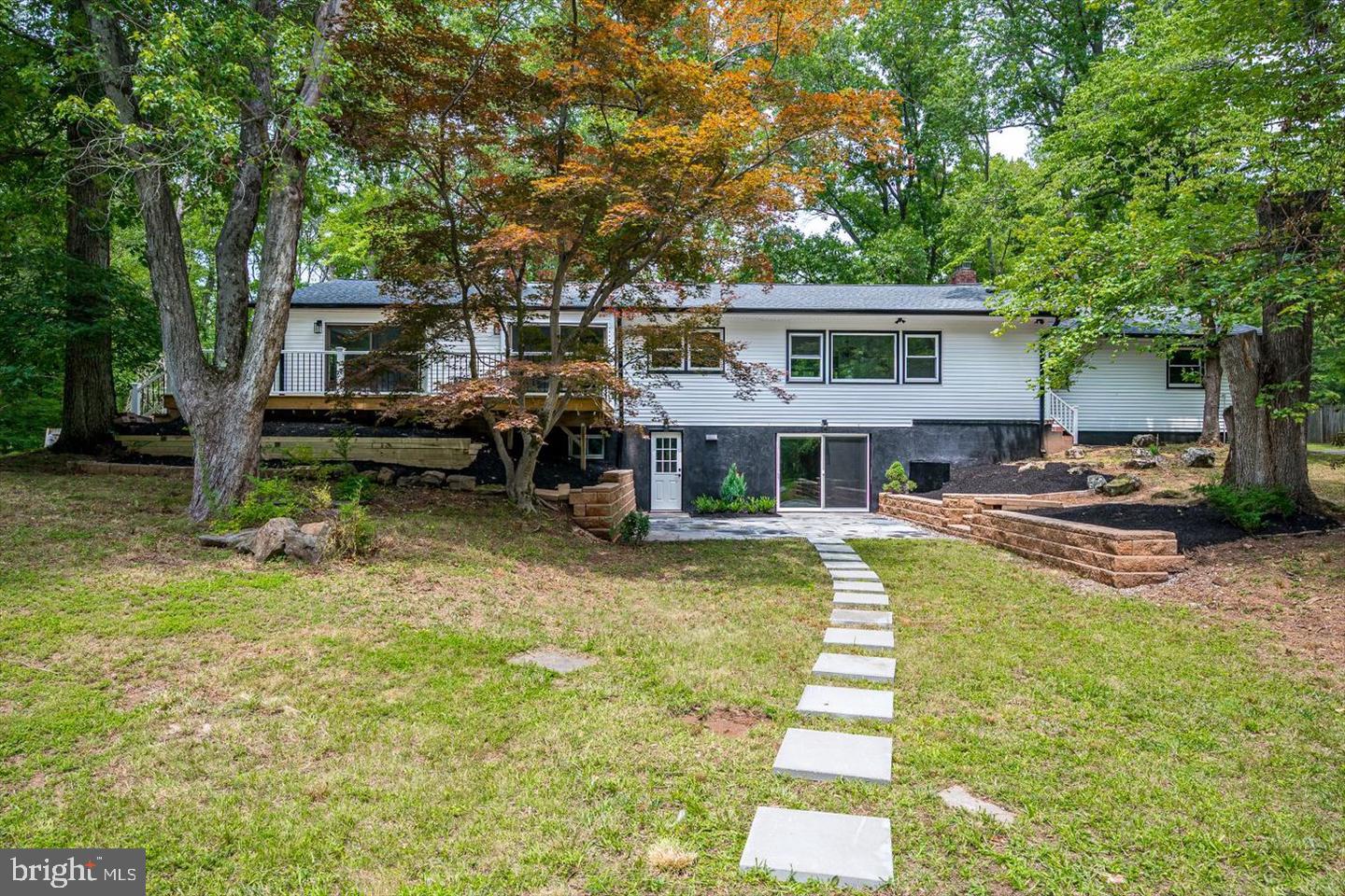 3 Honey Brook Dr Property Photo 2