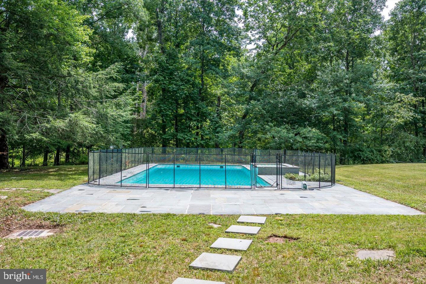3 Honey Brook Dr Property Photo 42