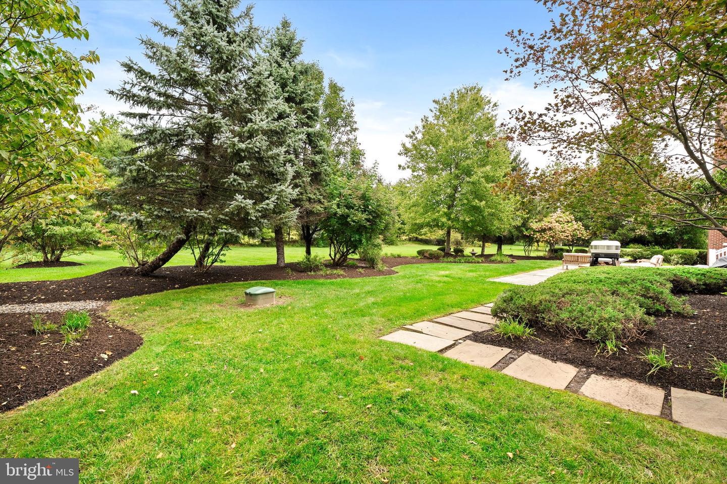 8 Benson Ln Property Photo 81