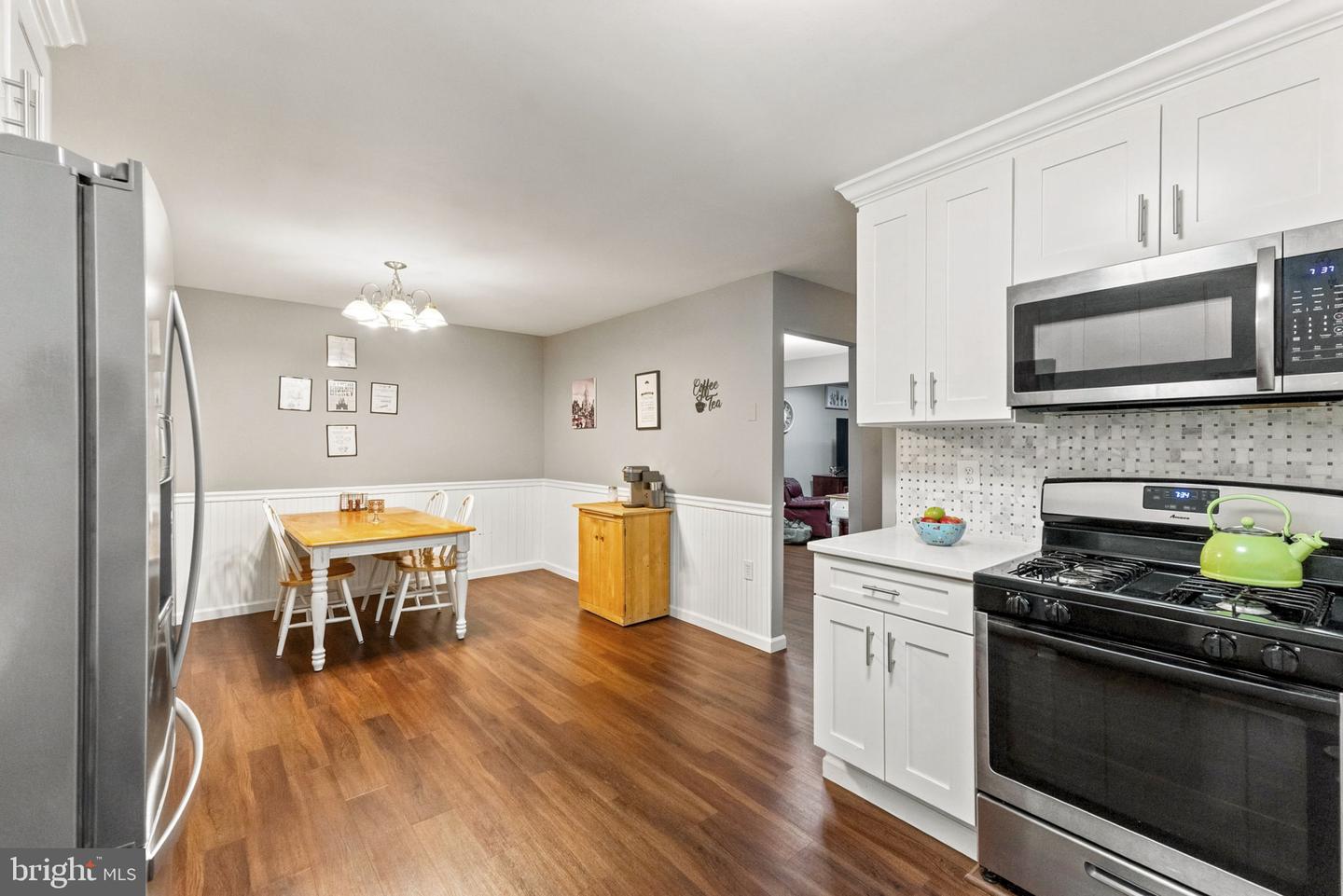 6 Devonshire Ct Property Photo 11