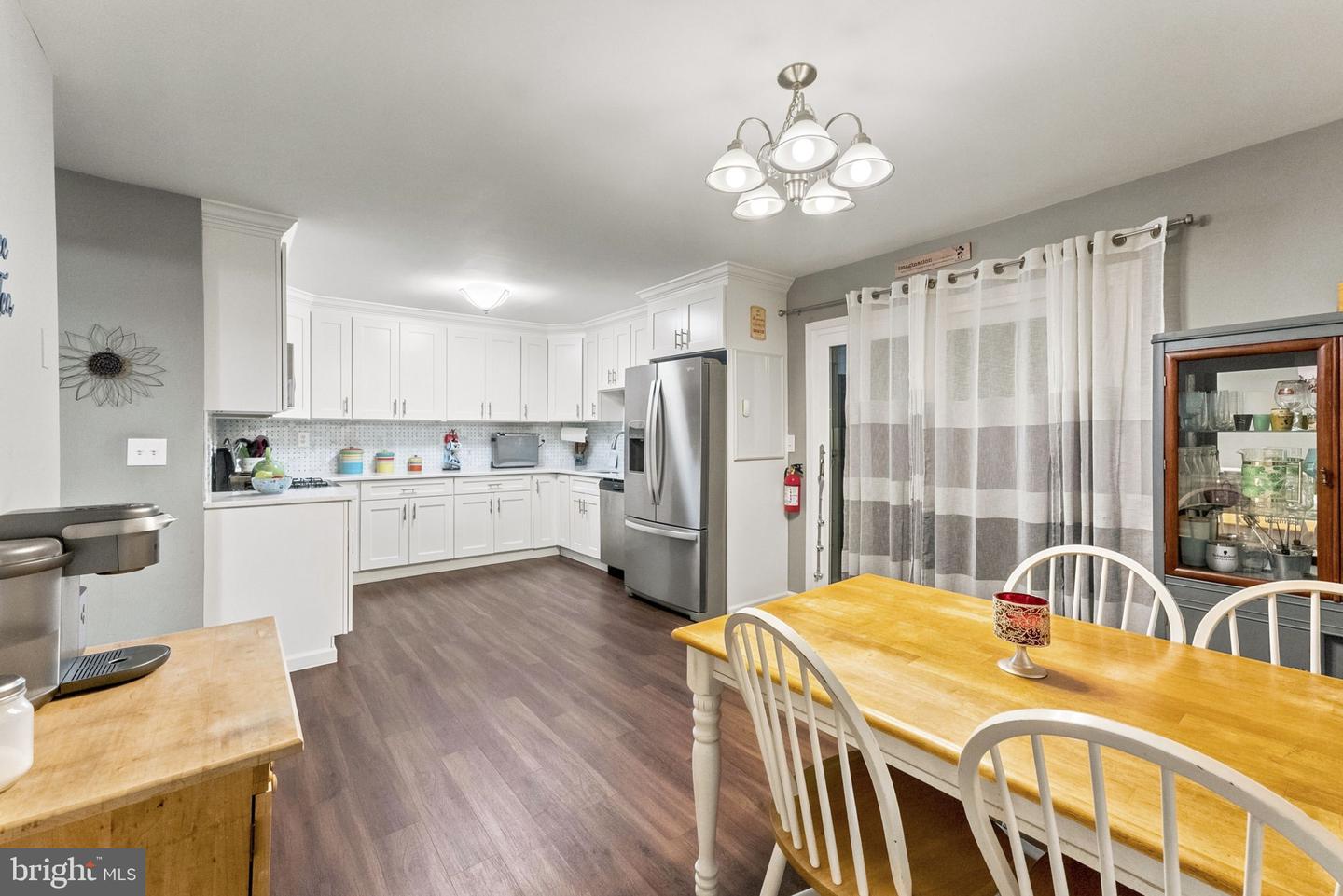 6 Devonshire Ct Property Photo 12