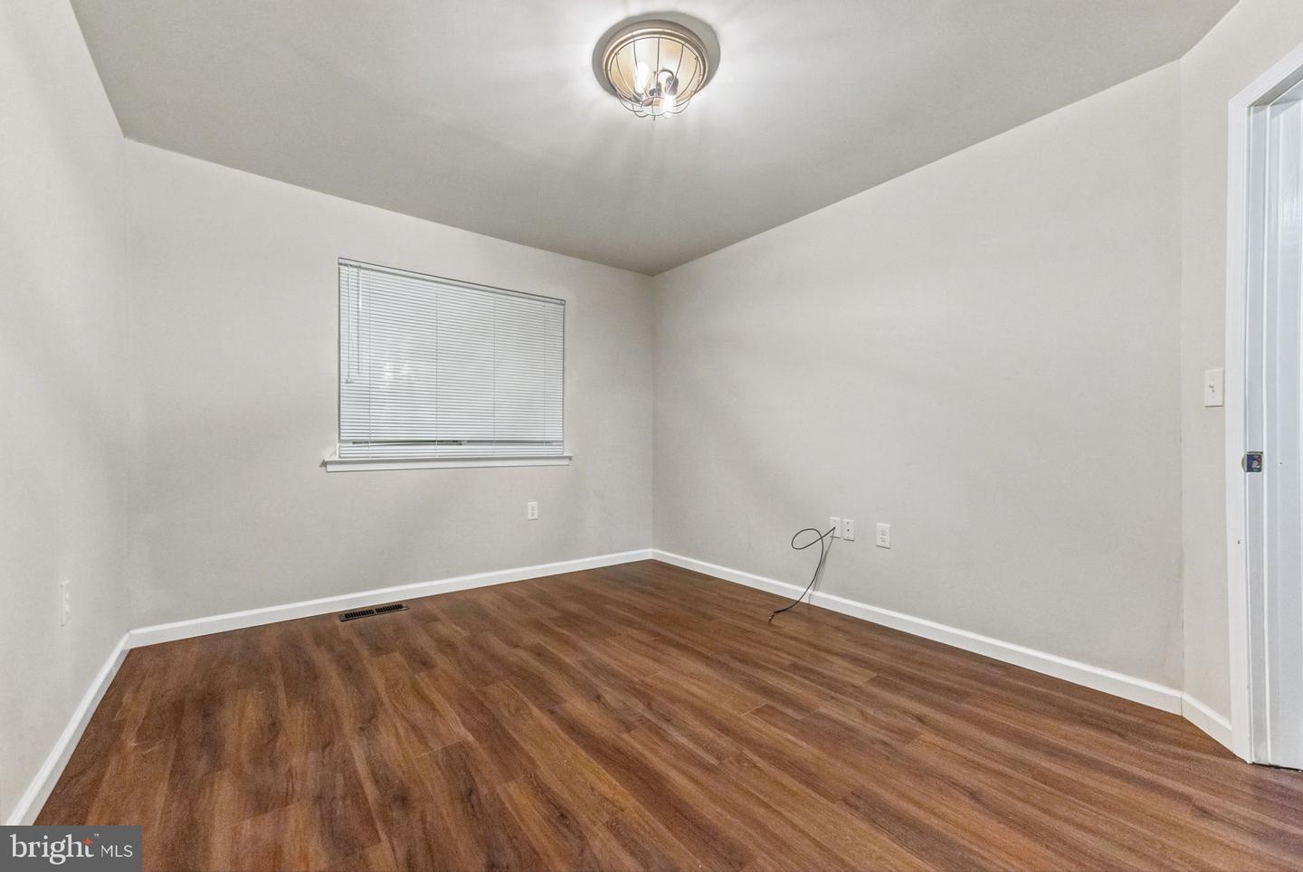 6 Devonshire Ct Property Photo 25
