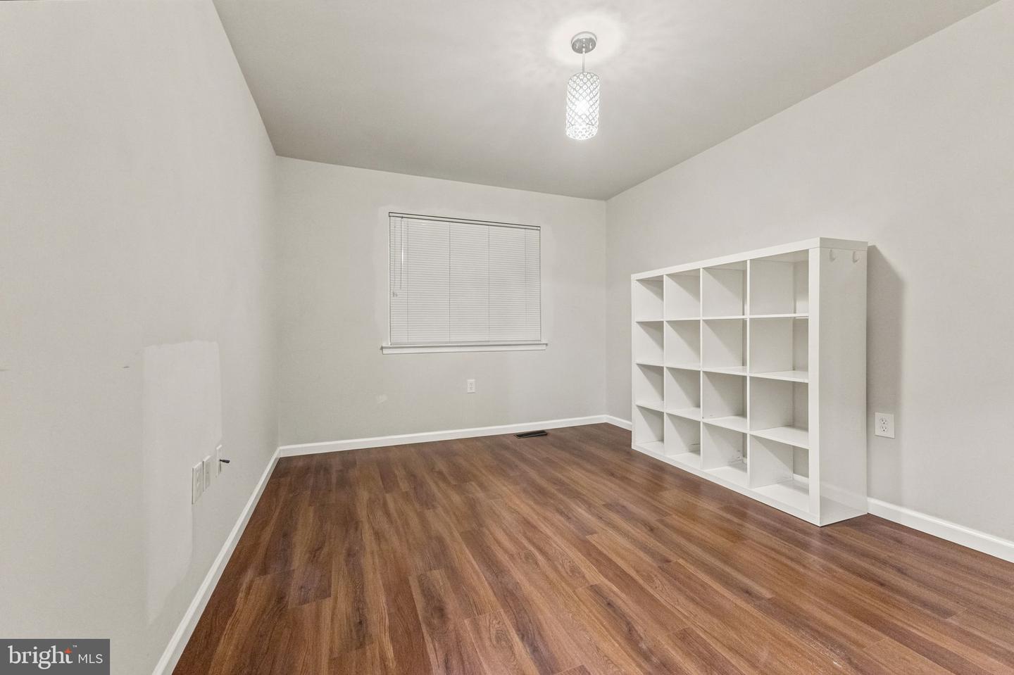 6 Devonshire Ct Property Photo 27