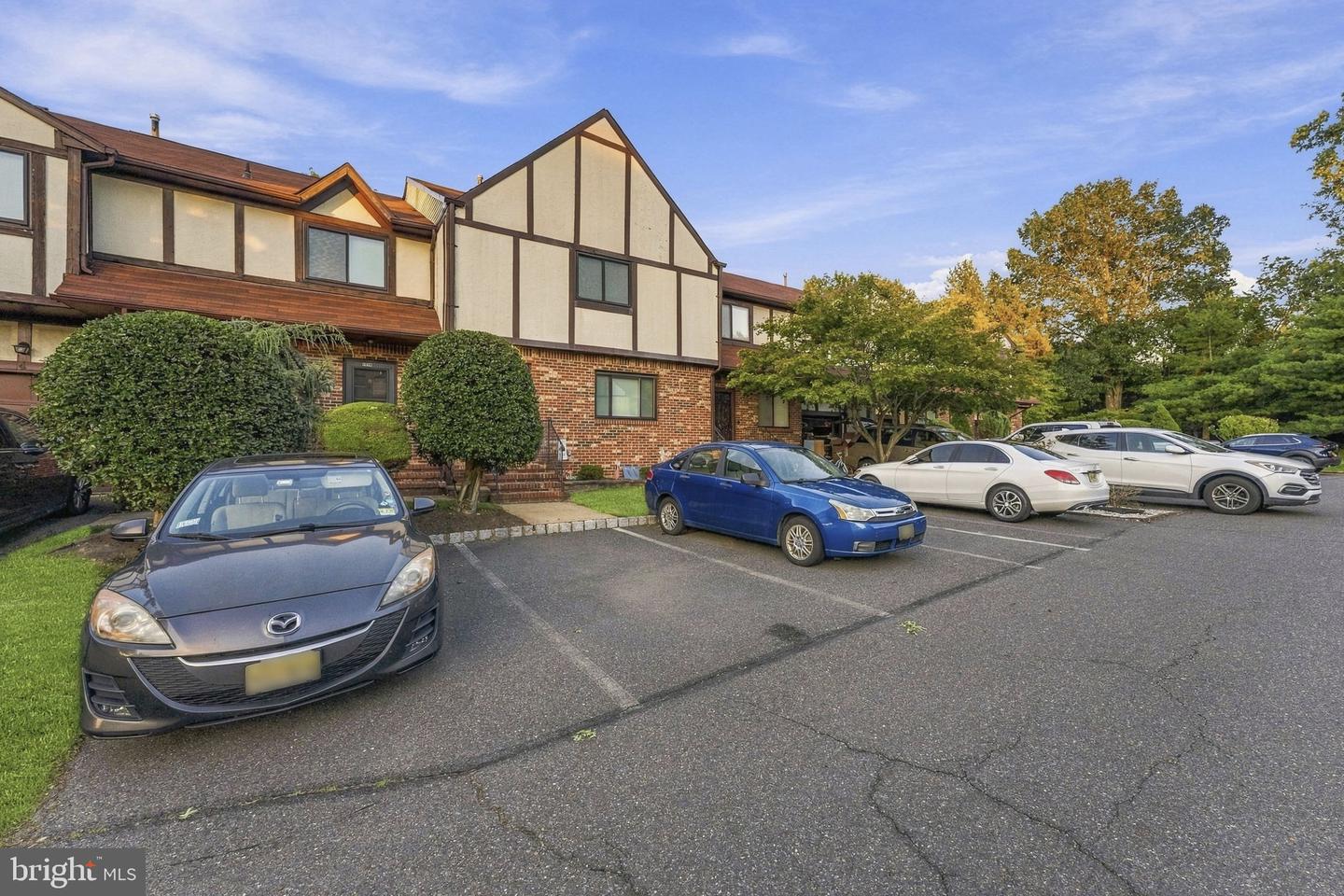 6 Devonshire Ct Property Photo 39